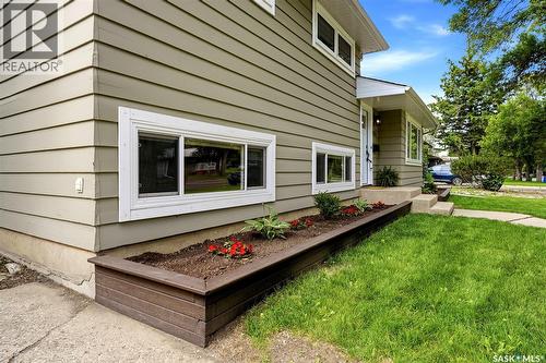 233 Orchard Crescent, Regina, SK 