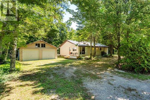 2141 CHAMPLAIN ROAD  Tiny, ON L9M 0B1