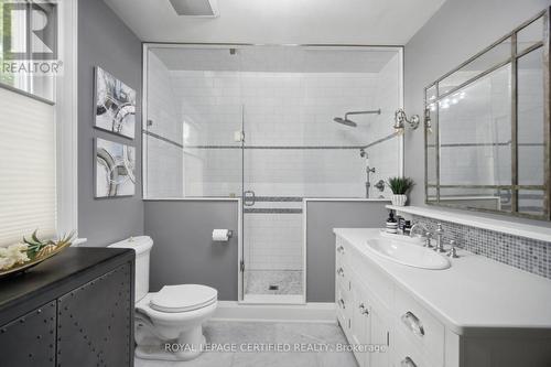 8 Elizabeth Street S, Brampton, ON 
