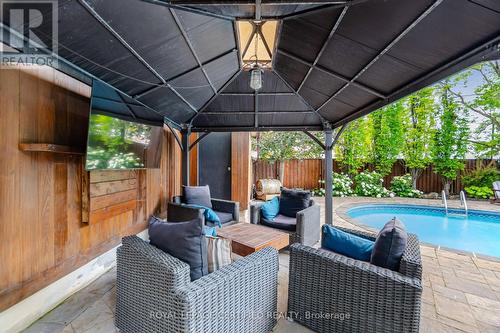 8 Elizabeth Street S, Brampton, ON 