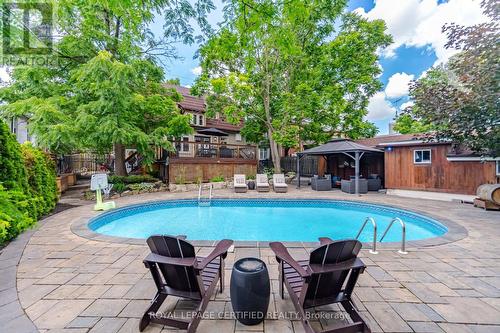 8 Elizabeth Street S, Brampton, ON 
