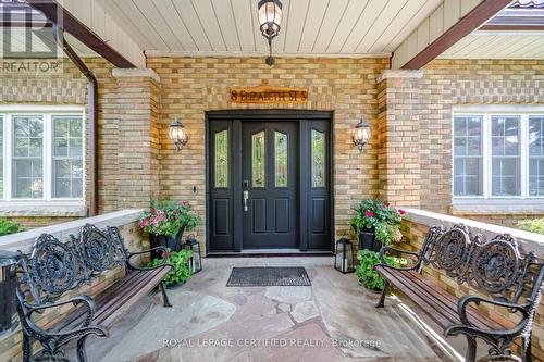 8 Elizabeth Street S, Brampton, ON 