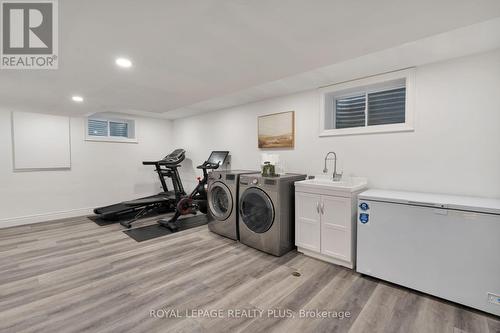 20 San Marino Crescent, Hamilton, ON 