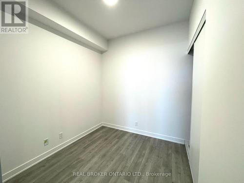 2009 - 50 Upper Mall Way, Vaughan, ON 