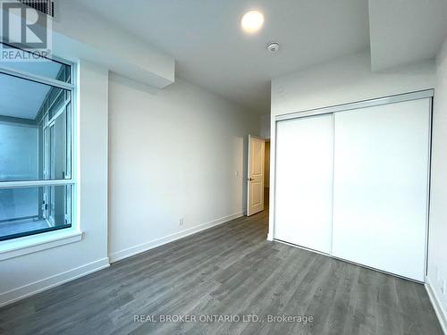 2009 - 50 Upper Mall Way, Vaughan, ON 