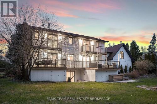 3 MATTHEW COURT  Wasaga Beach, ON L9Z 1J5