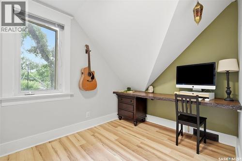 805 H Avenue S, Saskatoon, SK 