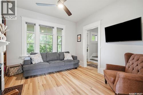 805 H Avenue S, Saskatoon, SK 