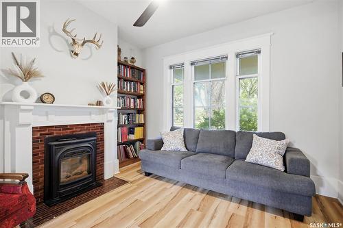 805 H Avenue S, Saskatoon, SK 