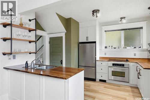 805 H Avenue S, Saskatoon, SK 