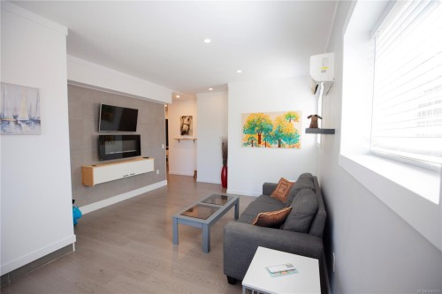 2020 Ernest Lane, Duncan, BC 