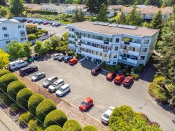 #202-9958 Daniel St  Chemainus, BC V0R 1K2