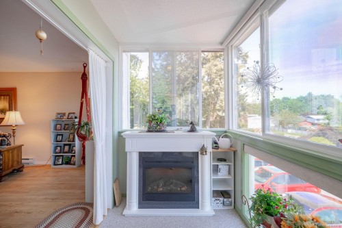 #202-9958 Daniel St, Chemainus, BC 