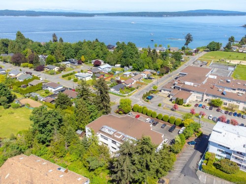 #202-9958 Daniel St, Chemainus, BC 