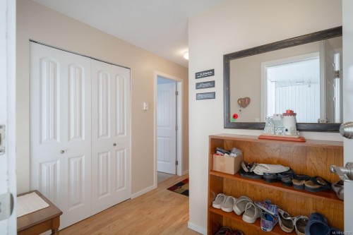 #202-9958 Daniel St, Chemainus, BC 