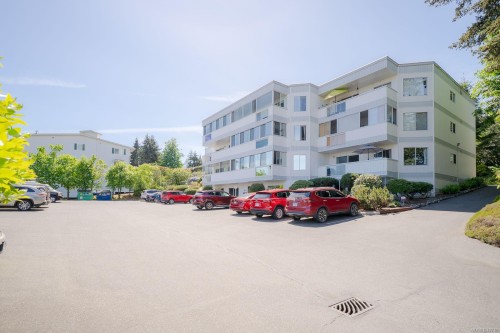 #202-9958 Daniel St, Chemainus, BC 