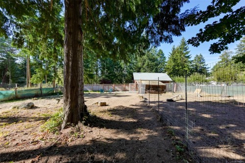 2660 Holden Corso Rd, Nanaimo, BC 