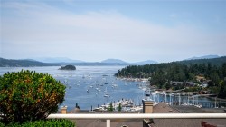 #304-6880 Wallace Dr  Central Saanich, BC V8M 1N8