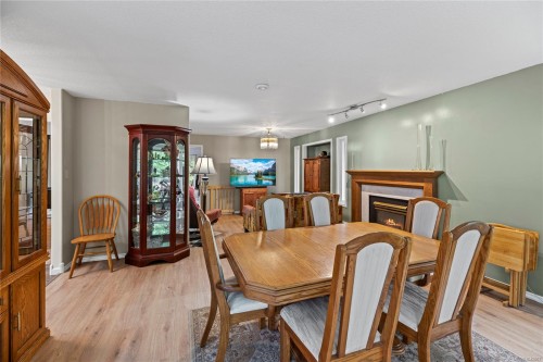 3198 Melon Rd, Hilliers, BC 