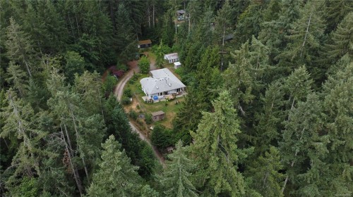 3198 Melon Rd, Hilliers, BC 