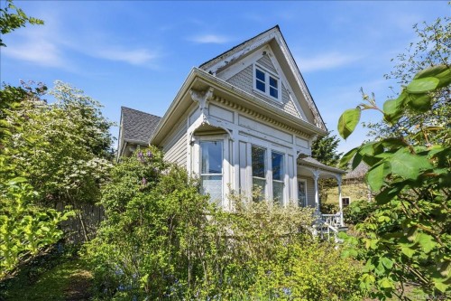 133 Milton St, Nanaimo, BC 
