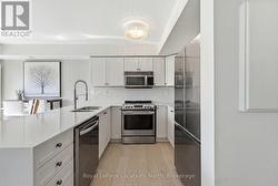 S/S appliance with granite counters - 