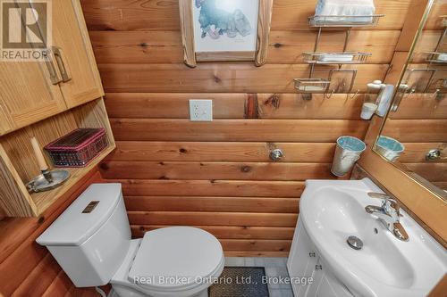 417 Pheasant Lane, Midland, ON - Indoor Photo Showing Bathroom
