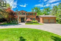 1251 LAKESHORE Road E Oakville, ON L6J 1L5