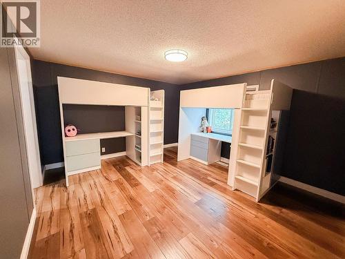 9805 E 98 Avenue, Taylor, BC - Indoor