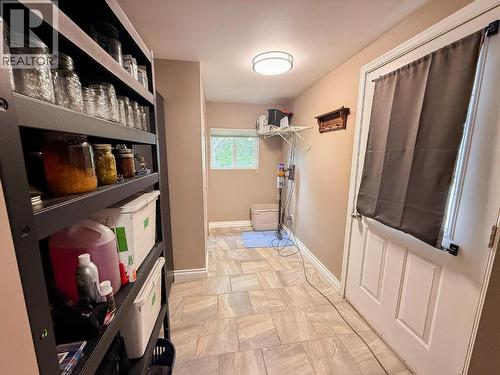 9805 E 98 Avenue, Taylor, BC - Indoor Photo Showing Other Room