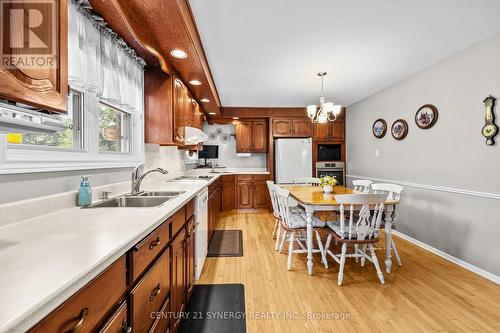 2201 Haig Drive, Ottawa, ON - Indoor