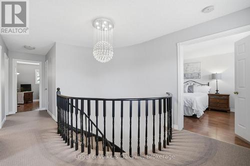 1245 Creekside Drive, Oakville (Wc Wedgewood Creek), ON 