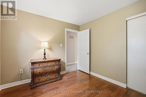 1245 Creekside Drive, Oakville (Wc Wedgewood Creek), ON 