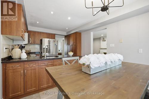 1245 Creekside Drive, Oakville (Wc Wedgewood Creek), ON 