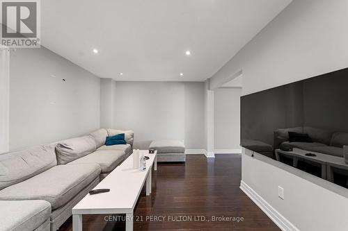 55 Chalmers Crescent, Ajax, ON 