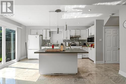 55 Chalmers Crescent, Ajax, ON 