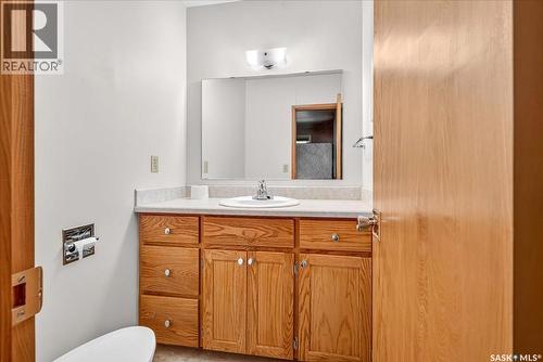 7320 7Th Avenue, Regina, SK 