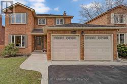 1480 PRINCETON CRESCENT Oakville, ON L6H 4H3