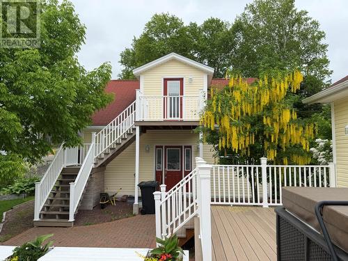 8 Lakeview Place, Appleton, NL 