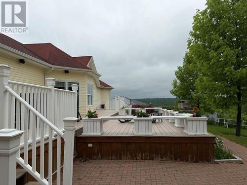 8 Lakeview Place, Appleton, NL 
