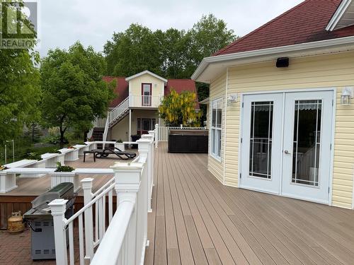 8 Lakeview Place, Appleton, NL 