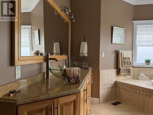 Ensuite - 8 Lakeview Place, Appleton, NL 