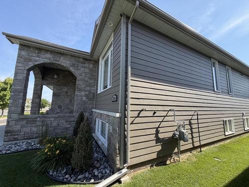 216 Cougar Crescent, Thunder Bay, ON 