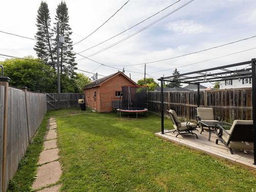 825 Alberta Street, Thunder Bay, ON 