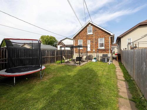 825 Alberta Street, Thunder Bay, ON 