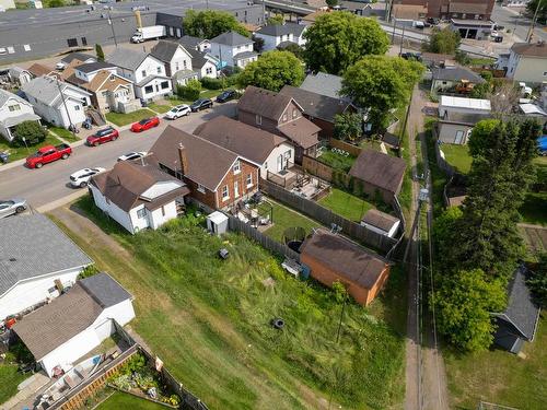 825 Alberta Street, Thunder Bay, ON 