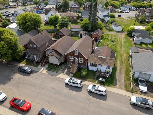 825 Alberta Street, Thunder Bay, ON 