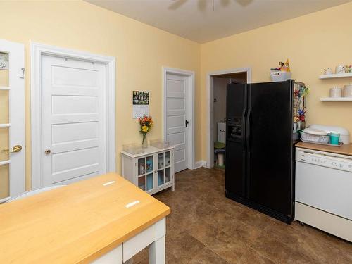 825 Alberta Street, Thunder Bay, ON 
