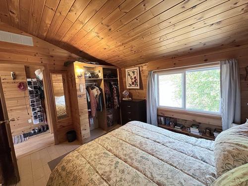560 Little Trout Bay Rd., Neebing, ON 