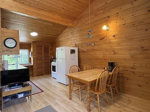 560 Little Trout Bay Rd., Neebing, ON 